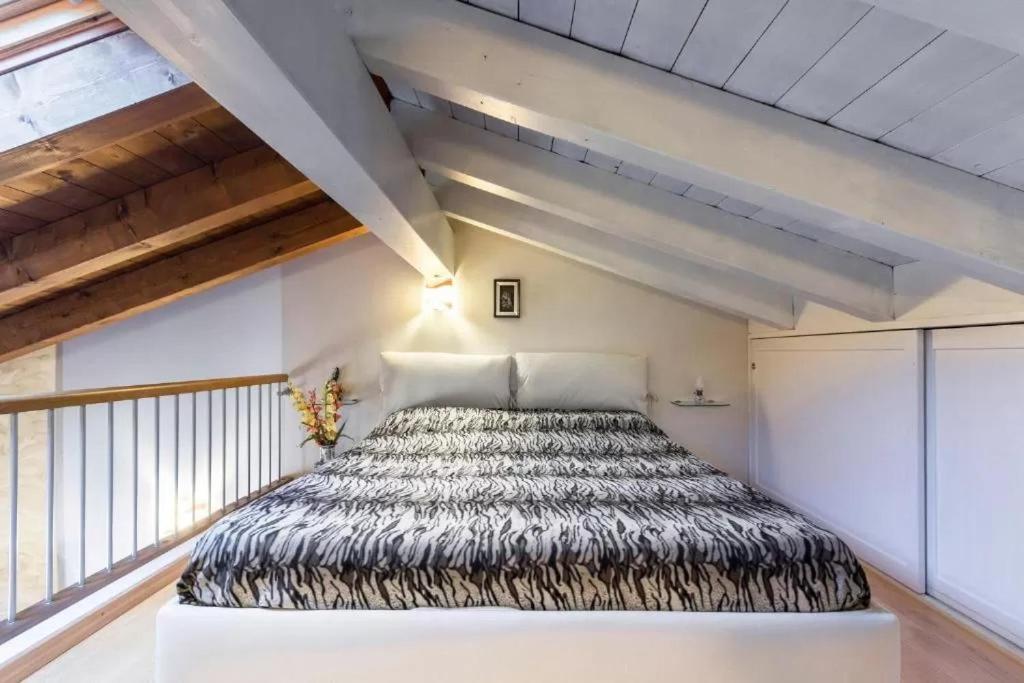 Casa Vacanze Rosalba Ferraro di Monte Baldo Exterior foto
