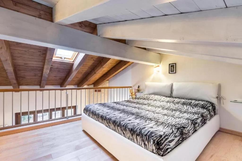 Casa Vacanze Rosalba Ferraro di Monte Baldo Exterior foto
